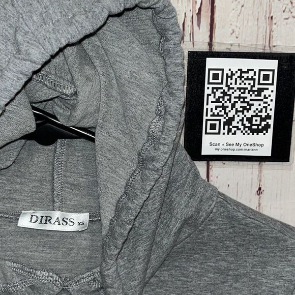 Cropped Top Long Sleeve Hoodie - Picture 3 of 3